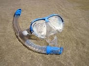 scuba mask